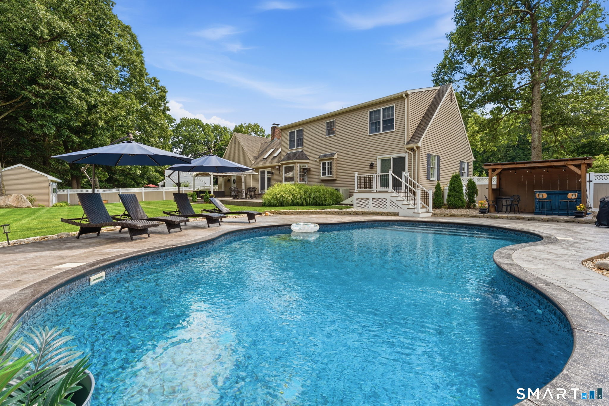 1 Overlook Court Prospect CT 06712