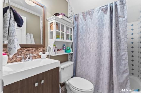 1 Overlook Court Prospect CT 06712