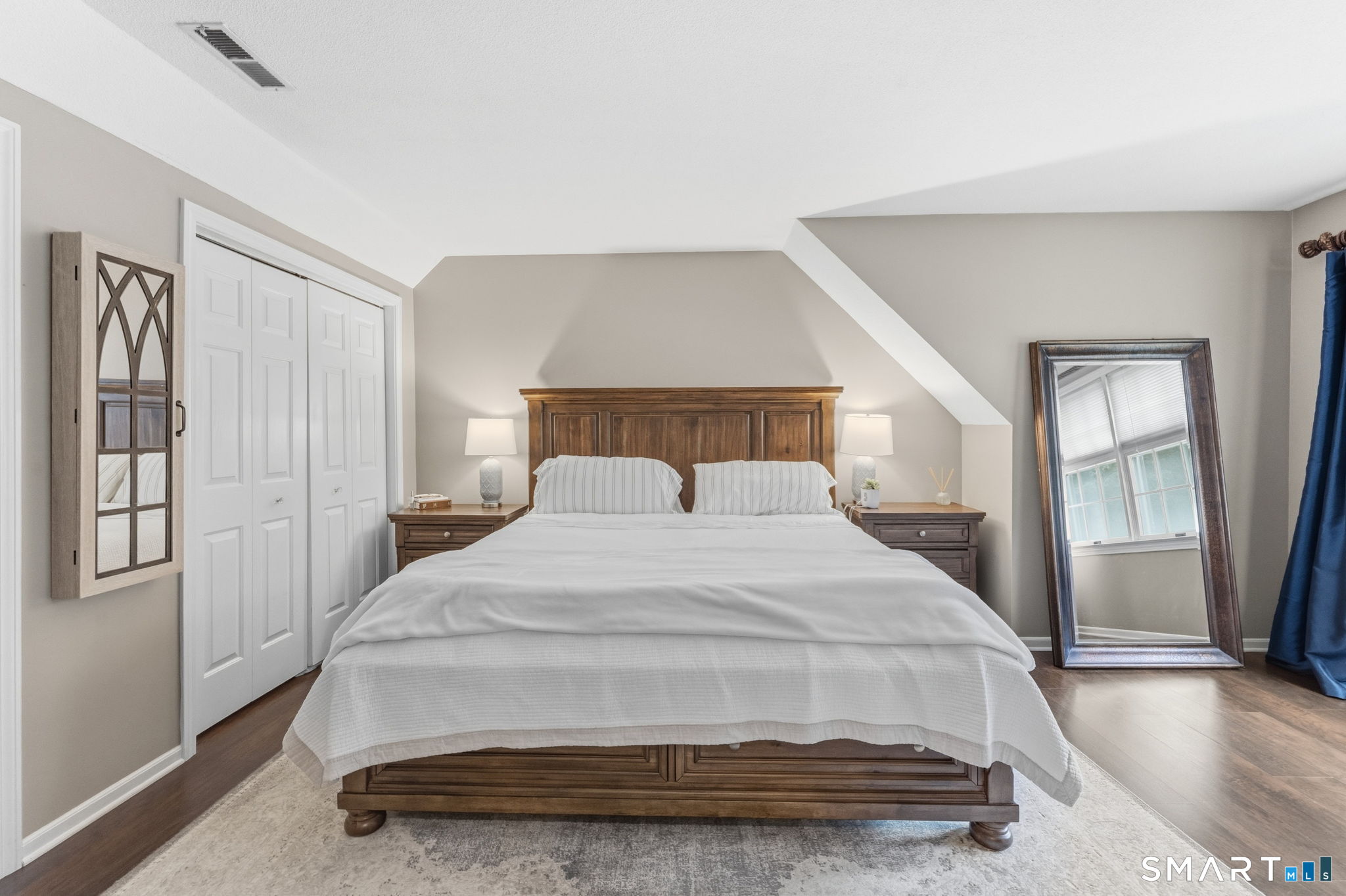 1 Overlook Court Prospect CT 06712