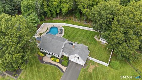 1 Overlook Court Prospect CT 06712