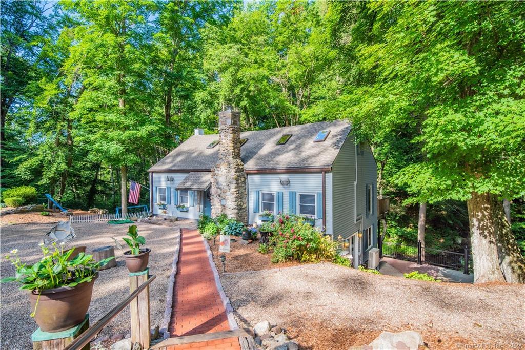 7 Grist Mill Lane Road East Hampton CT 06424