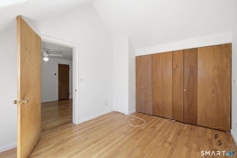 24 Amos Street Hamden CT 06518