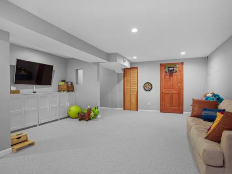 2 Great Oak Farm Road Monroe CT 06468