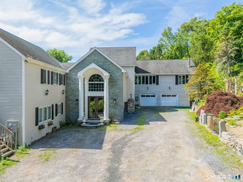 34 West Street Newtown CT 06470