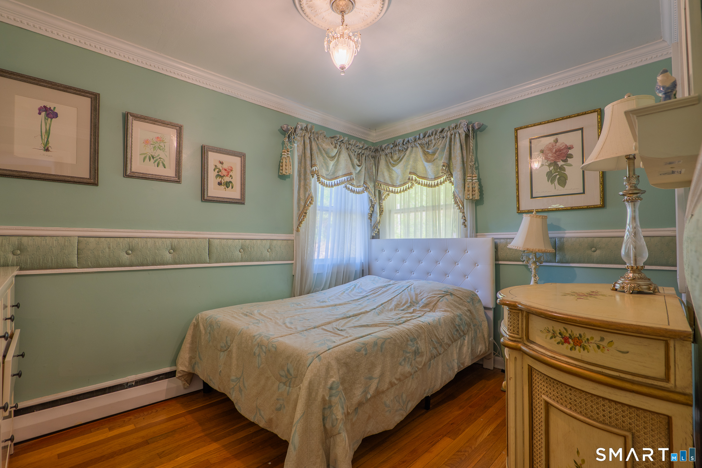 34 West Street Newtown CT 06470