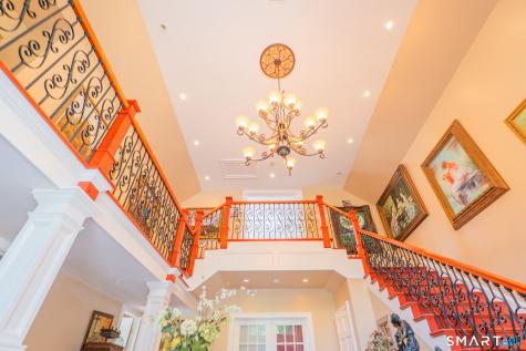34 West Street Newtown CT 06470