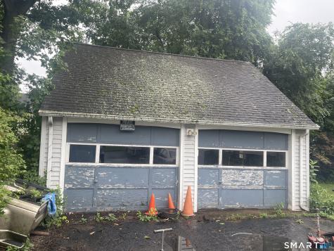 36 Sedgwick Road East Hartford CT 06108