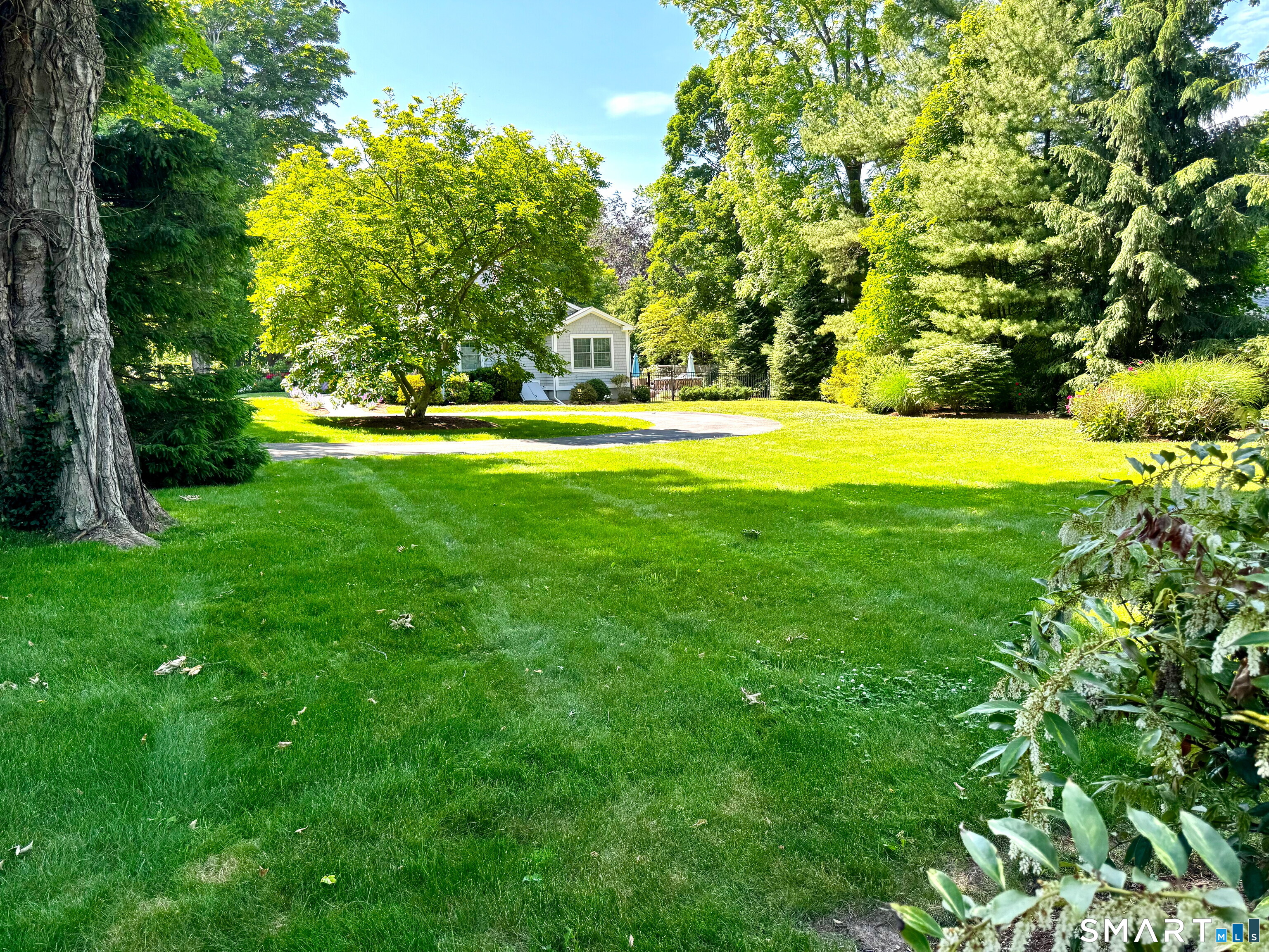 52 East Wharf Road Madison CT 06443