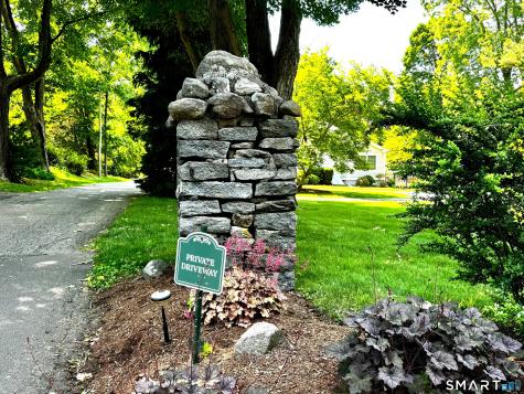 52 East Wharf Road Madison CT 06443