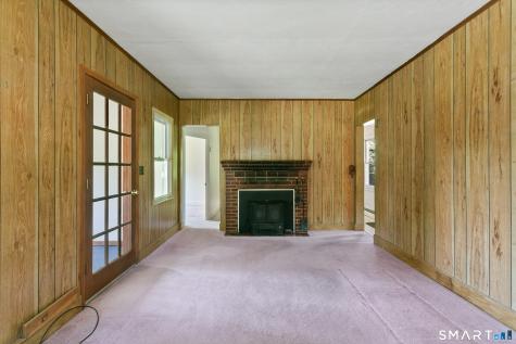 11 Bear Mountain Road New Fairfield CT 06812