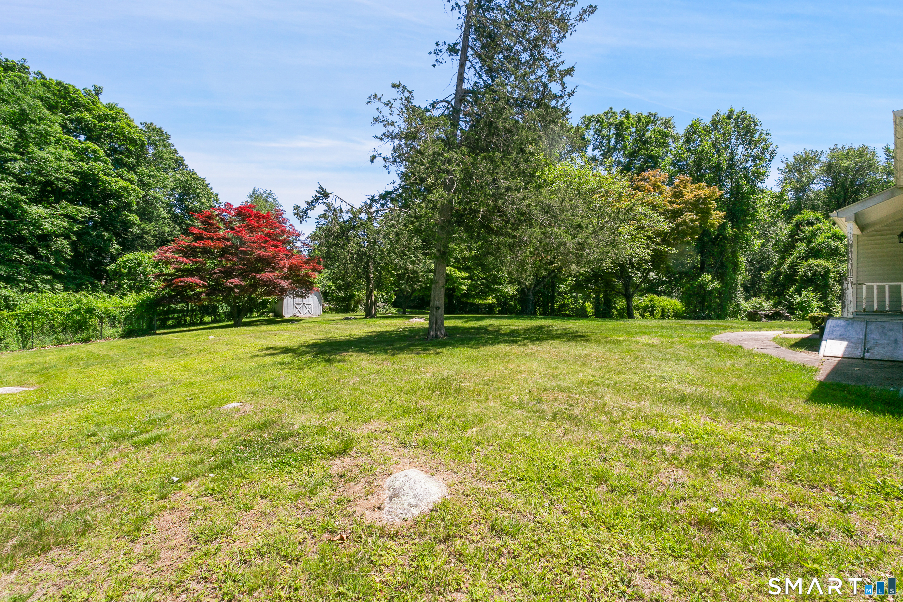 11 Bear Mountain Road New Fairfield CT 06812