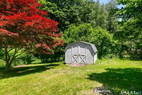 11 Bear Mountain Road New Fairfield CT 06812