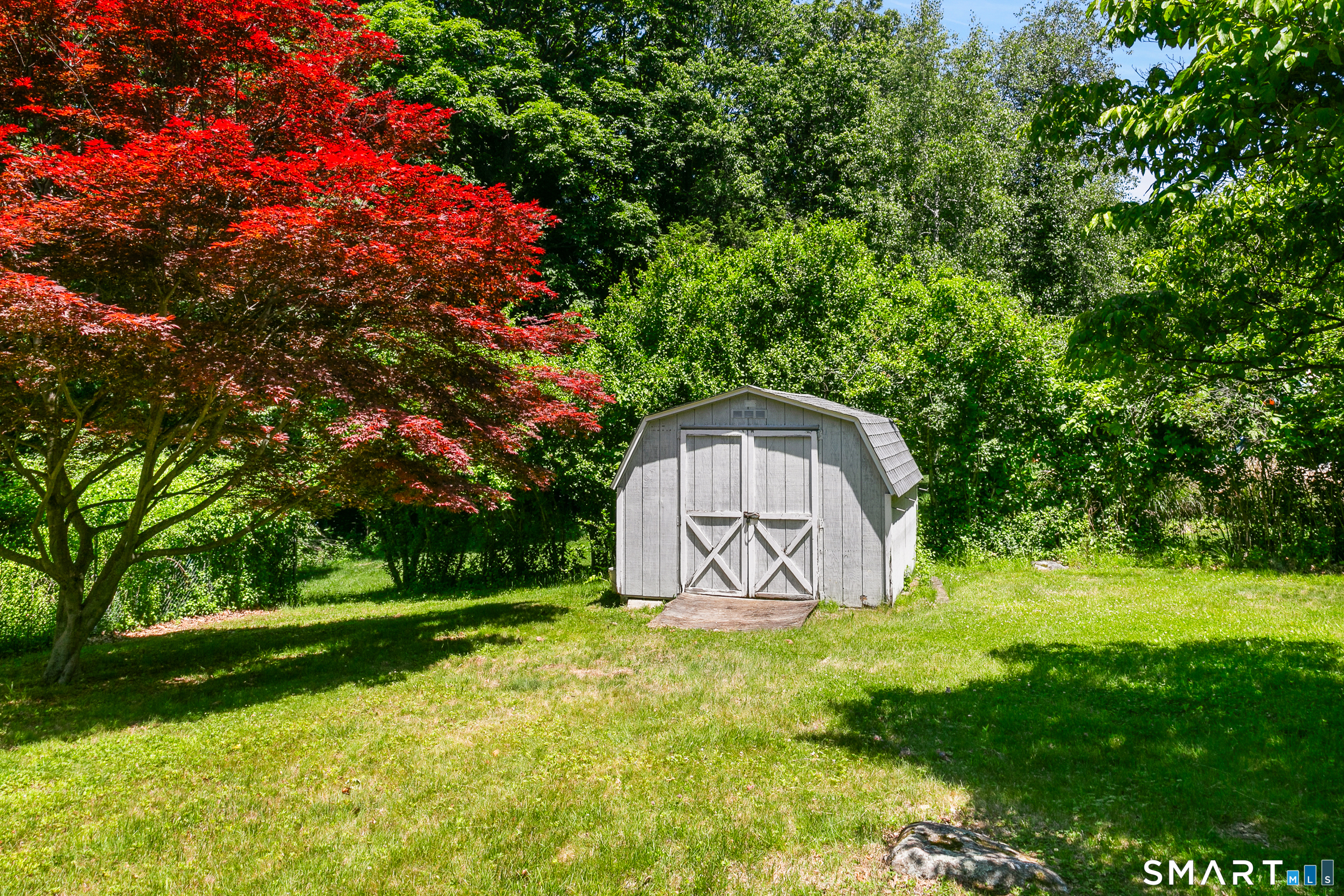 11 Bear Mountain Road New Fairfield CT 06812