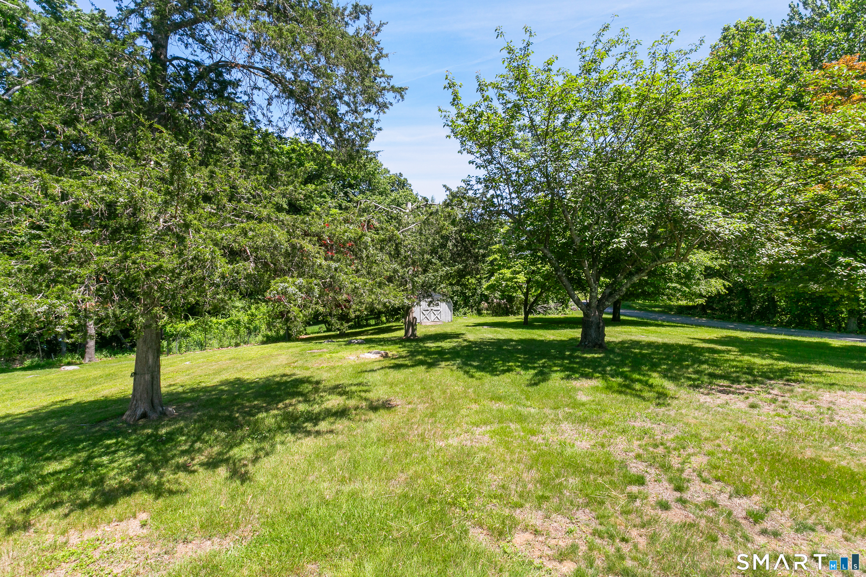 11 Bear Mountain Road New Fairfield CT 06812