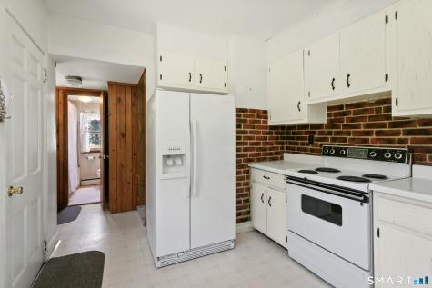 11 Bear Mountain Road New Fairfield CT 06812