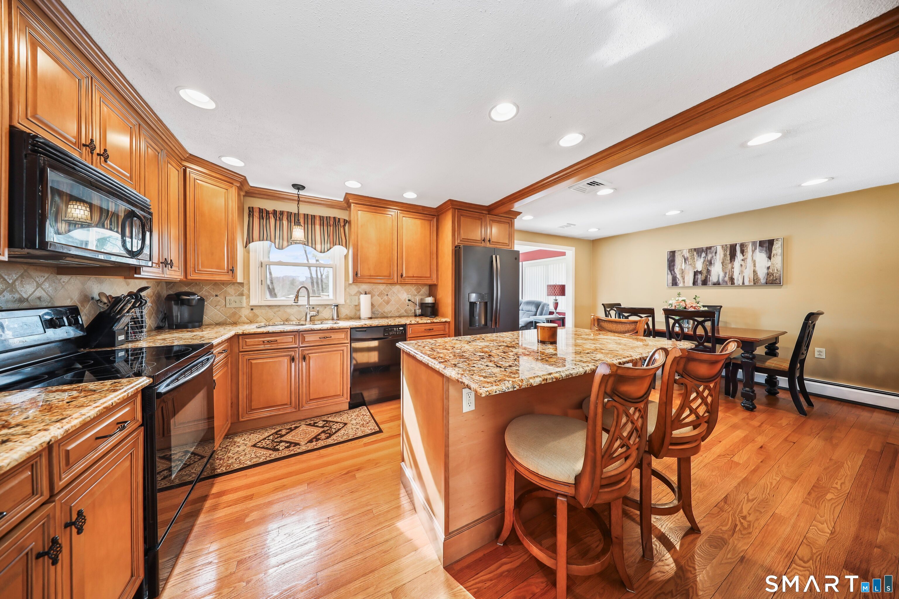 18 Freedom Road Middlebury CT 06762