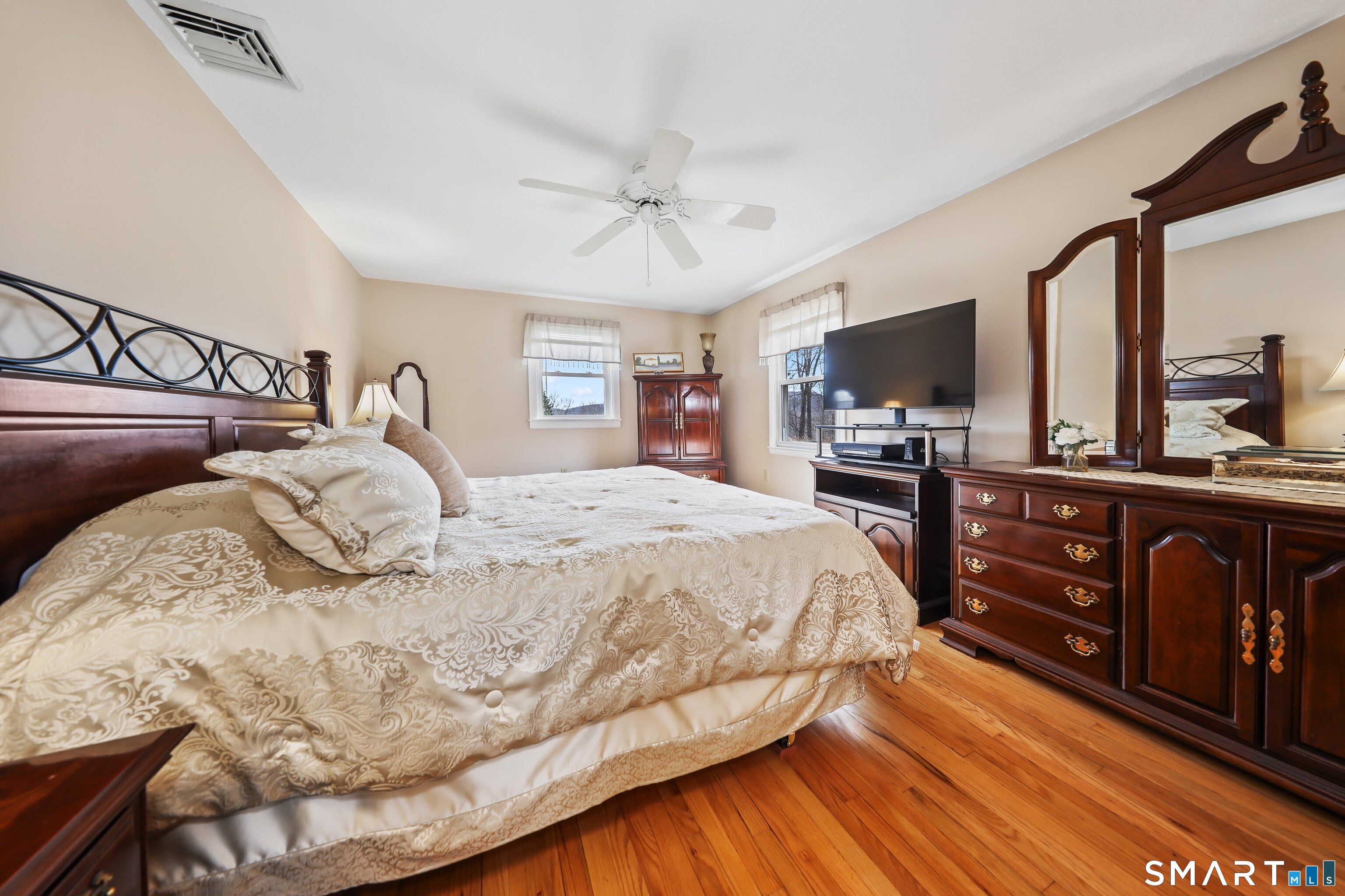 18 Freedom Road Middlebury CT 06762