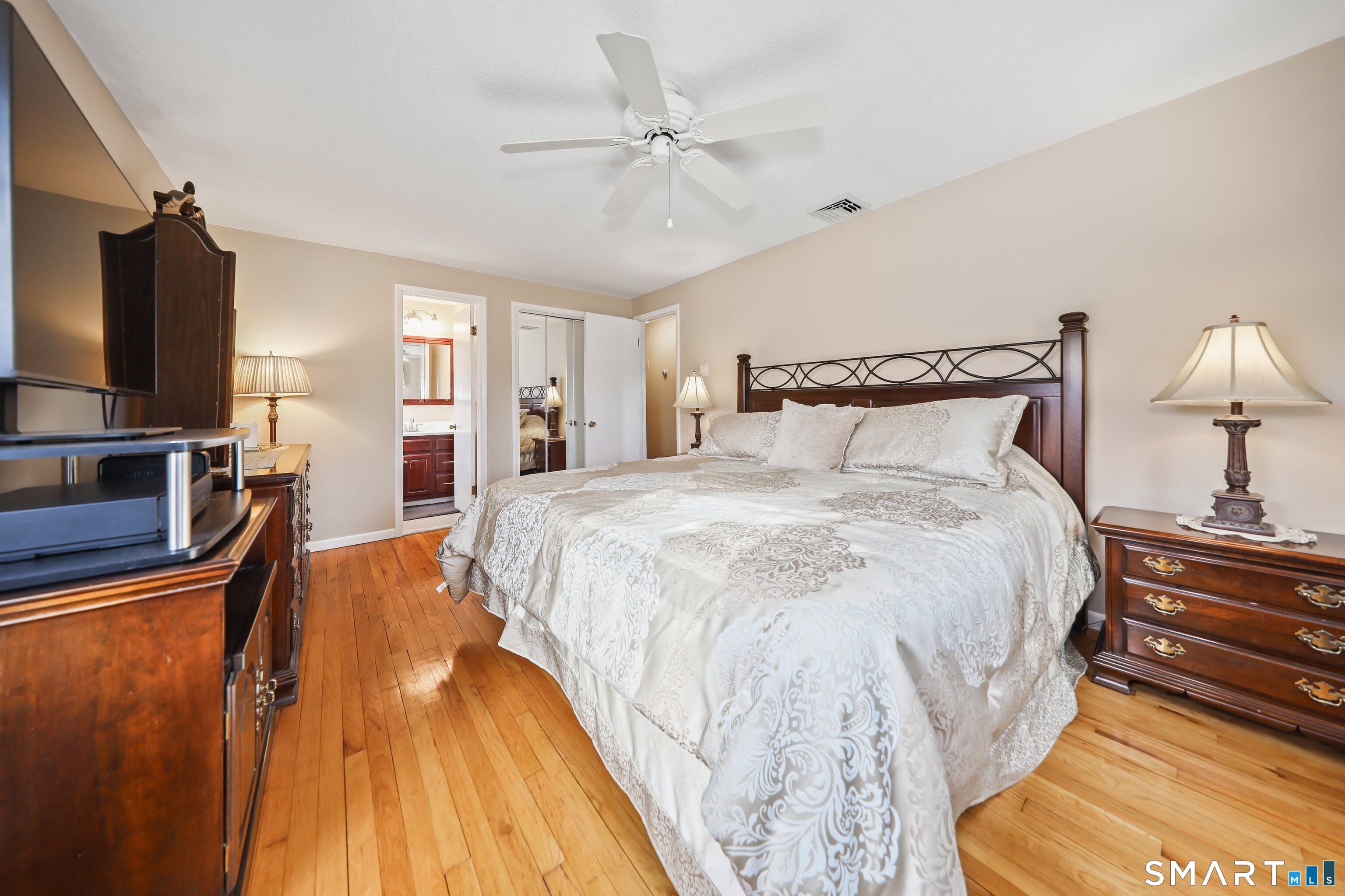 18 Freedom Road Middlebury CT 06762