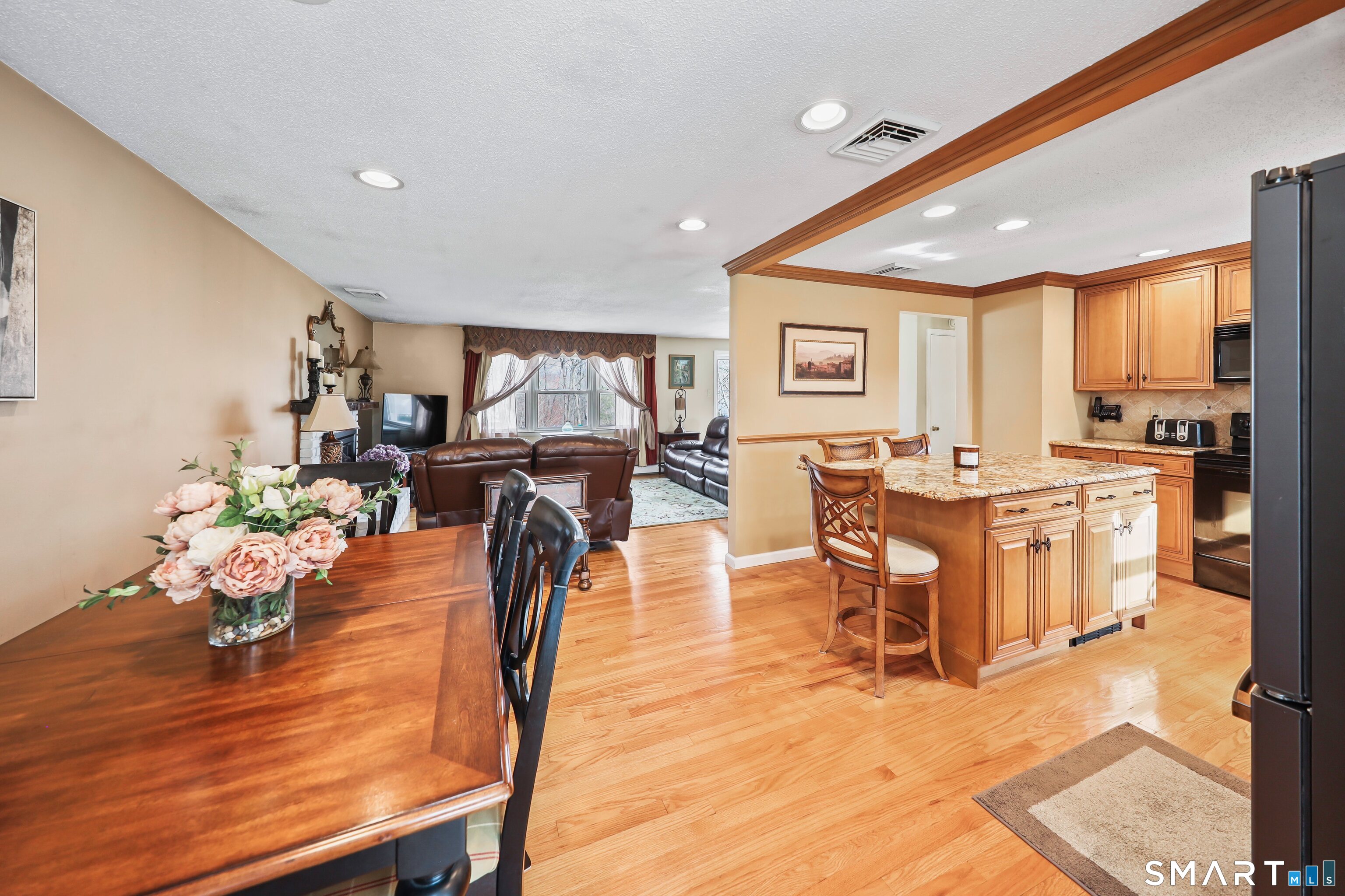 18 Freedom Road Middlebury CT 06762