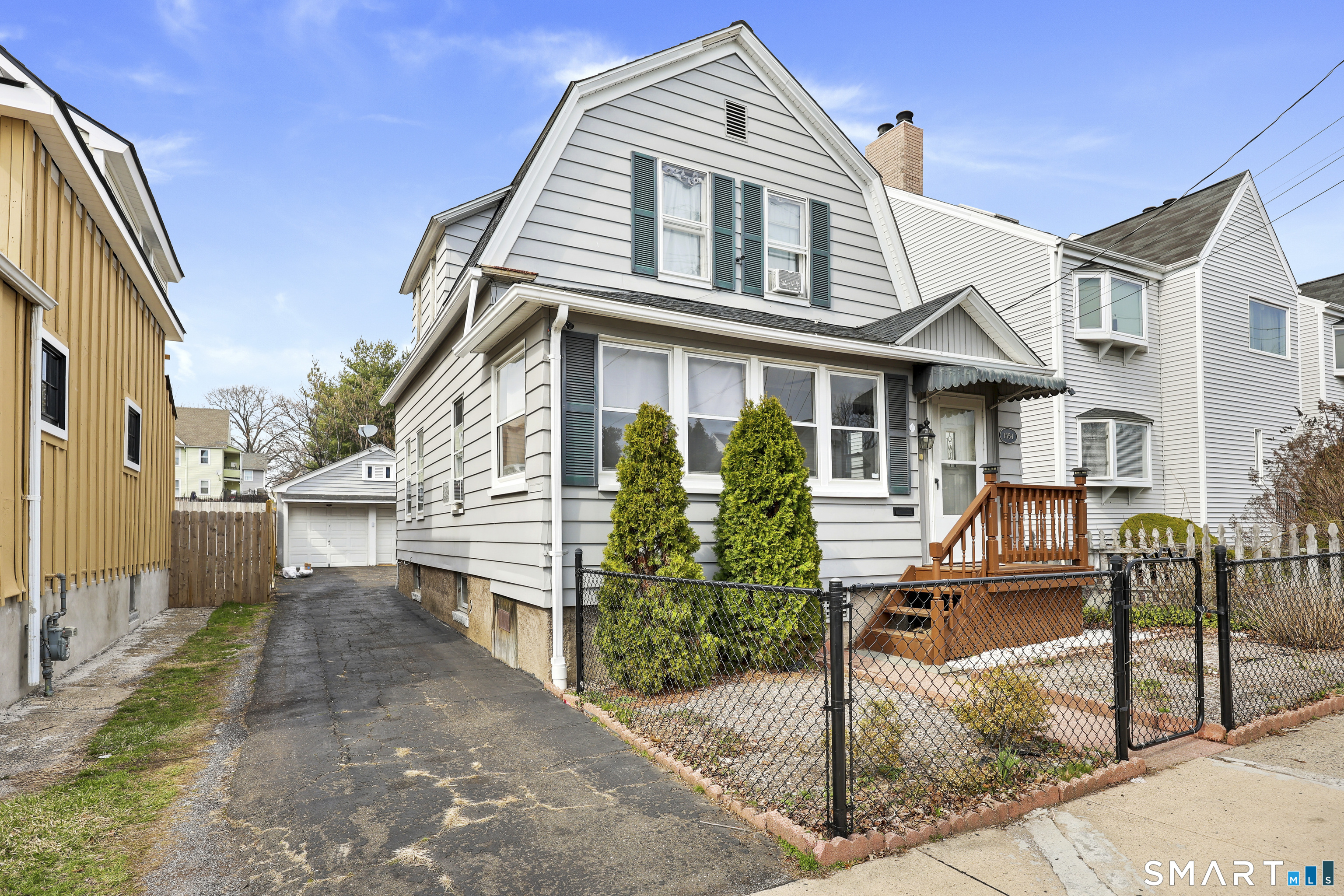 1554 Capitol Avenue Bridgeport CT 06604