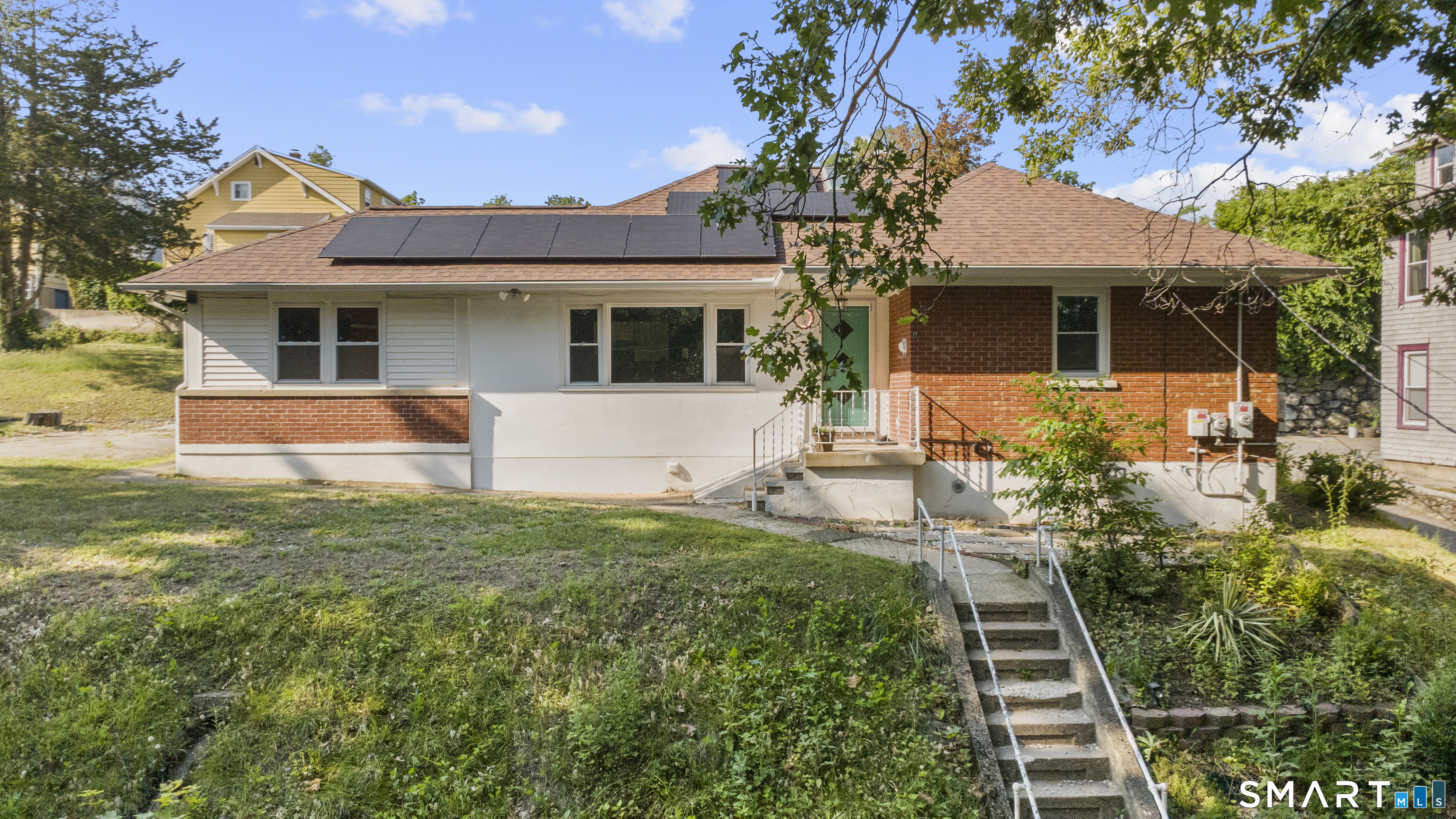 17 Southview Street Naugatuck CT 06770