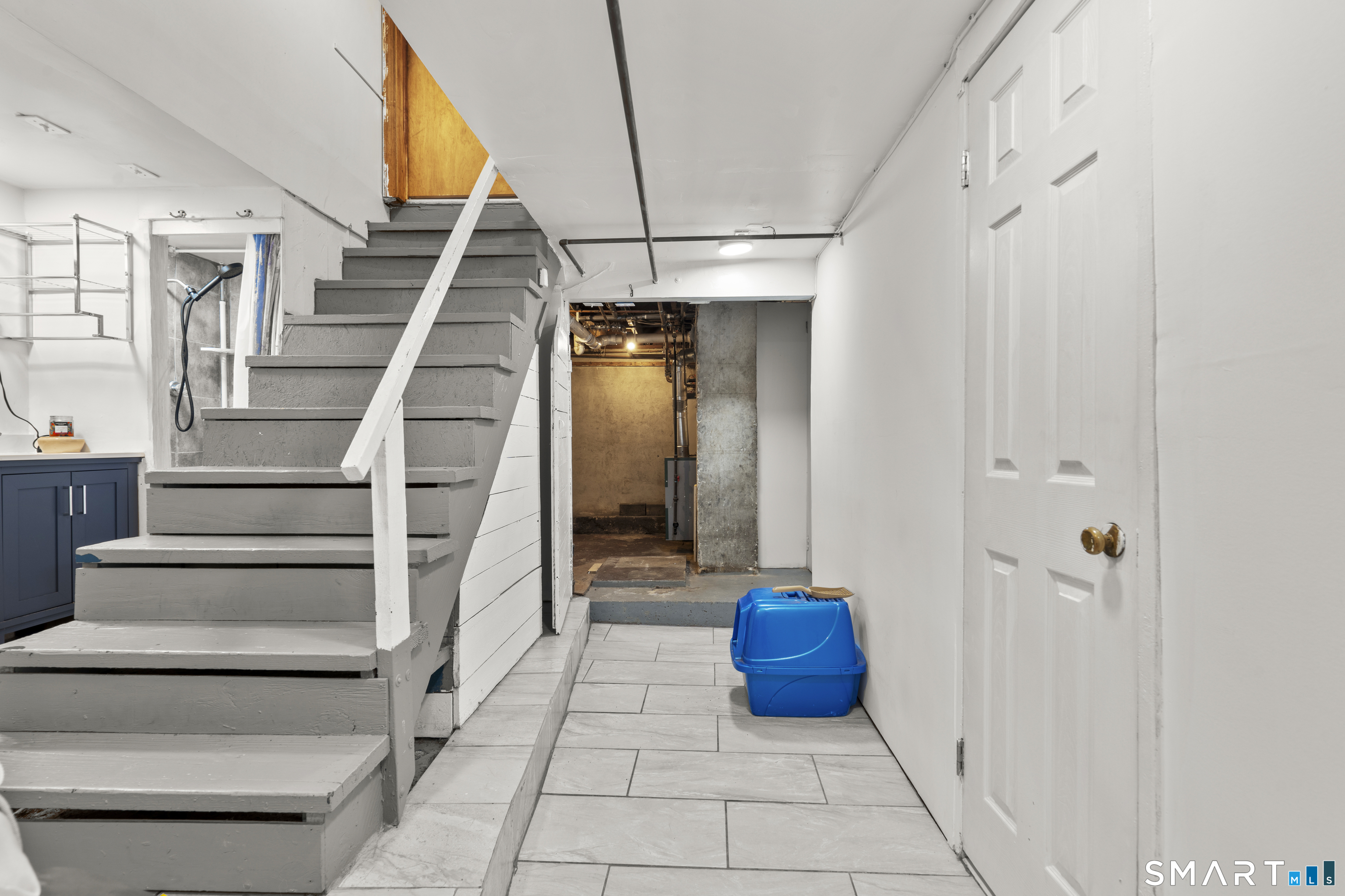 17 Southview Street Naugatuck CT 06770