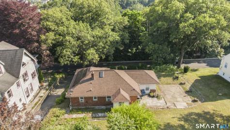 17 Southview Street Naugatuck CT 06770