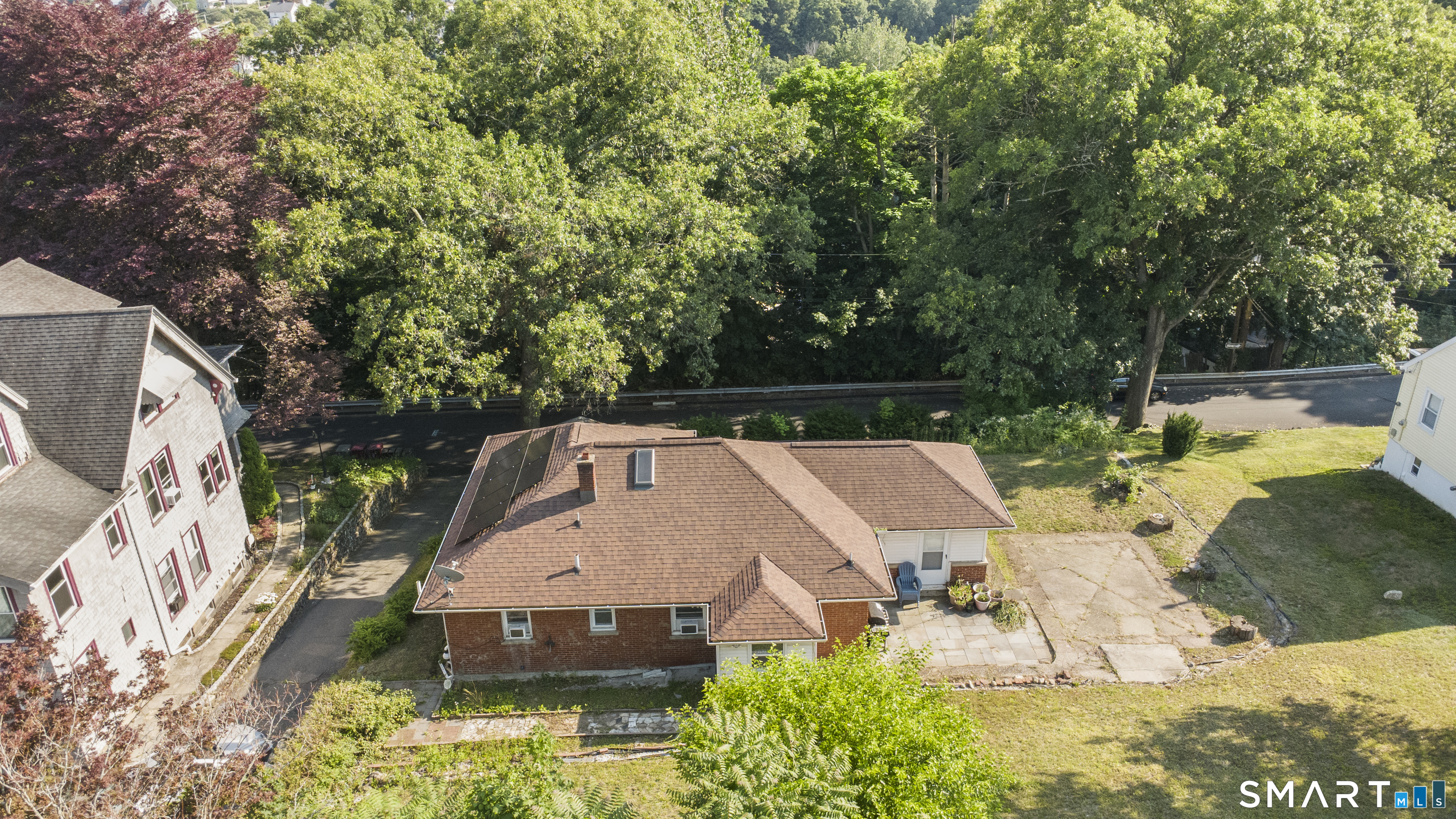 17 Southview Street Naugatuck CT 06770