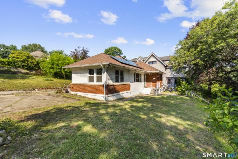 17 Southview Street Naugatuck CT 06770