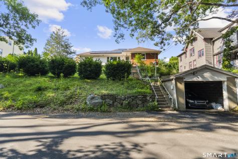 17 Southview Street Naugatuck CT 06770