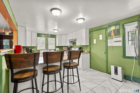17 Southview Street Naugatuck CT 06770