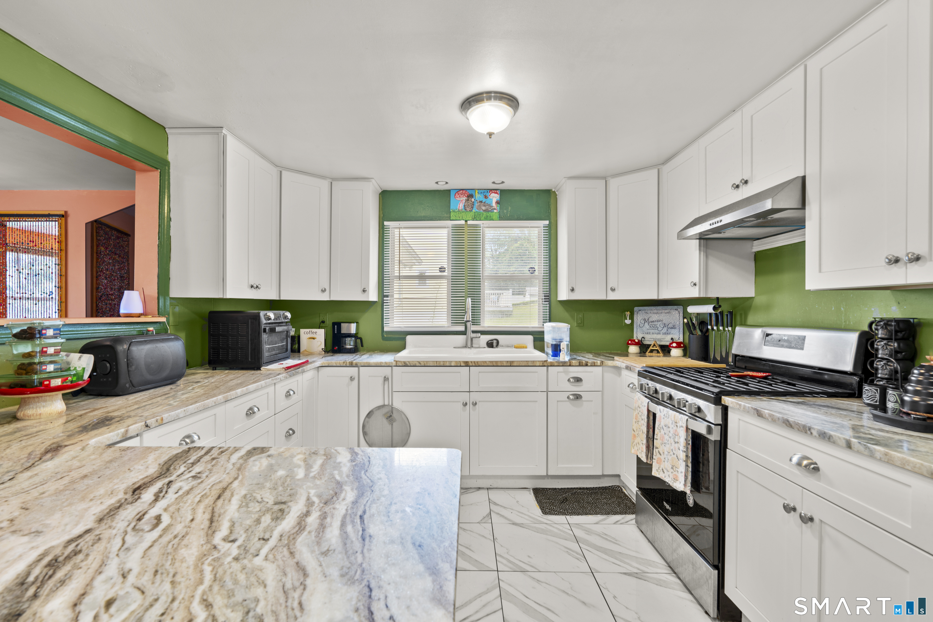 17 Southview Street Naugatuck CT 06770