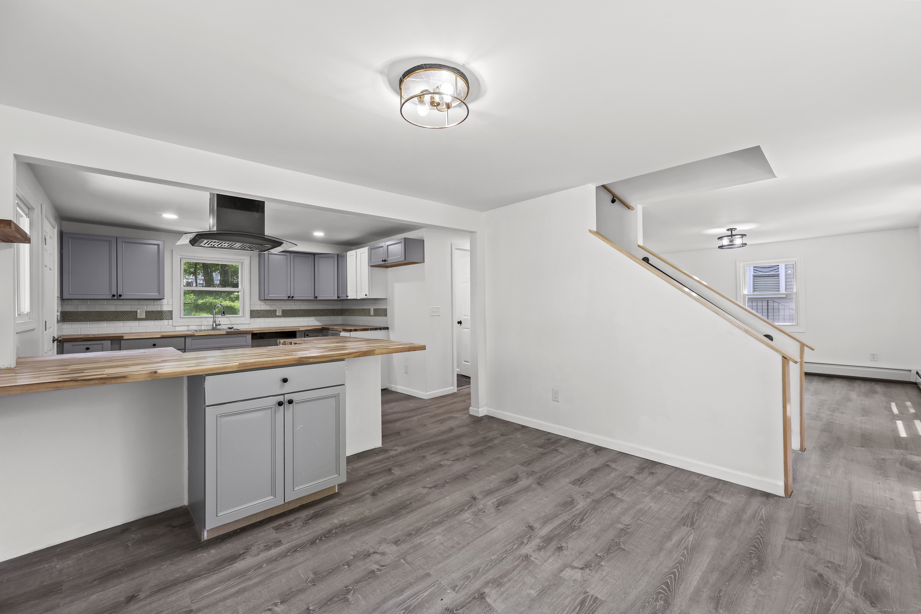 50 Mansfield Street Hartford CT 06112