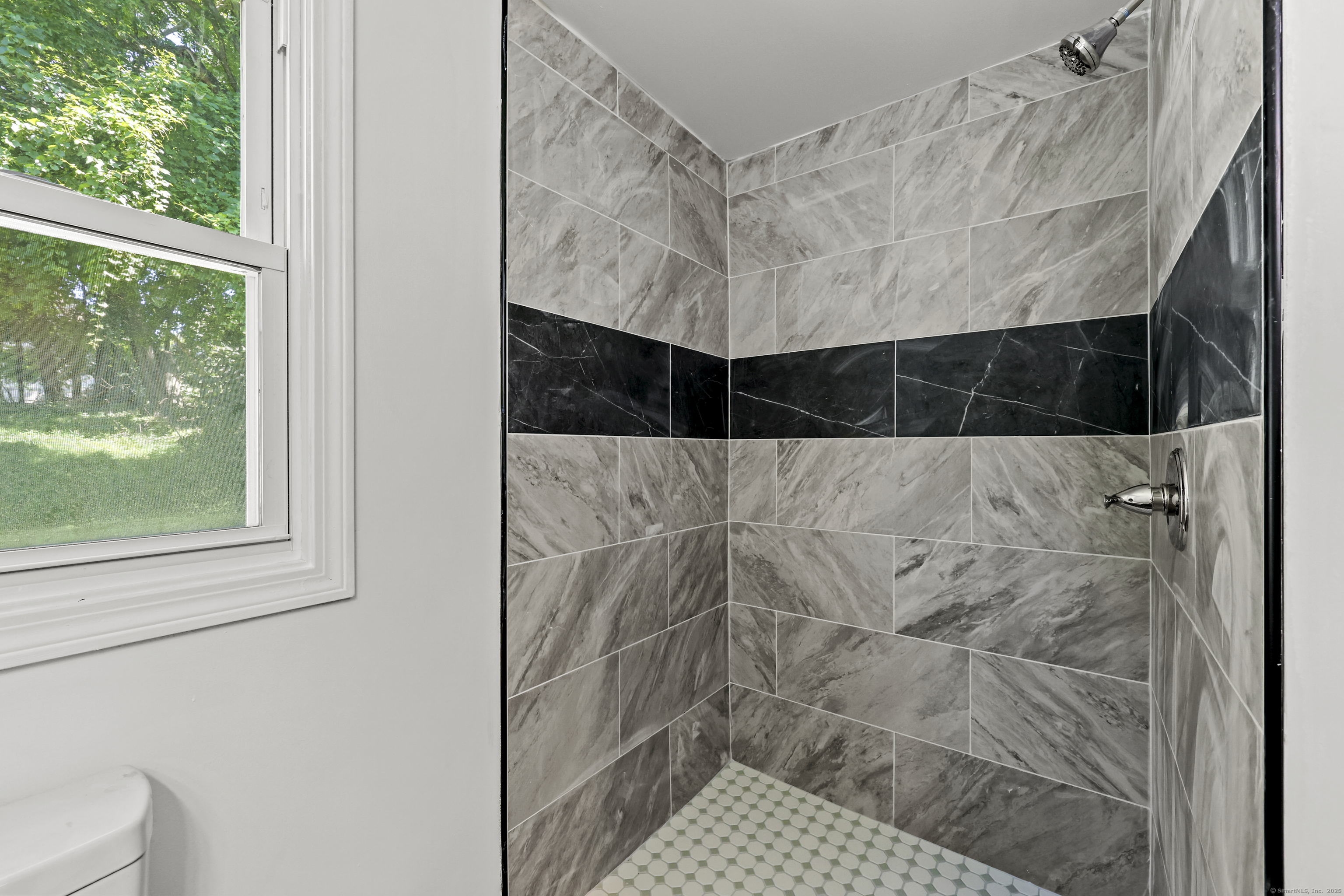 50 Mansfield Street Hartford CT 06112