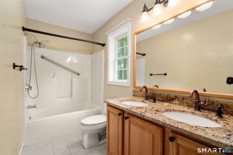 117 David Drive Middletown CT 06457