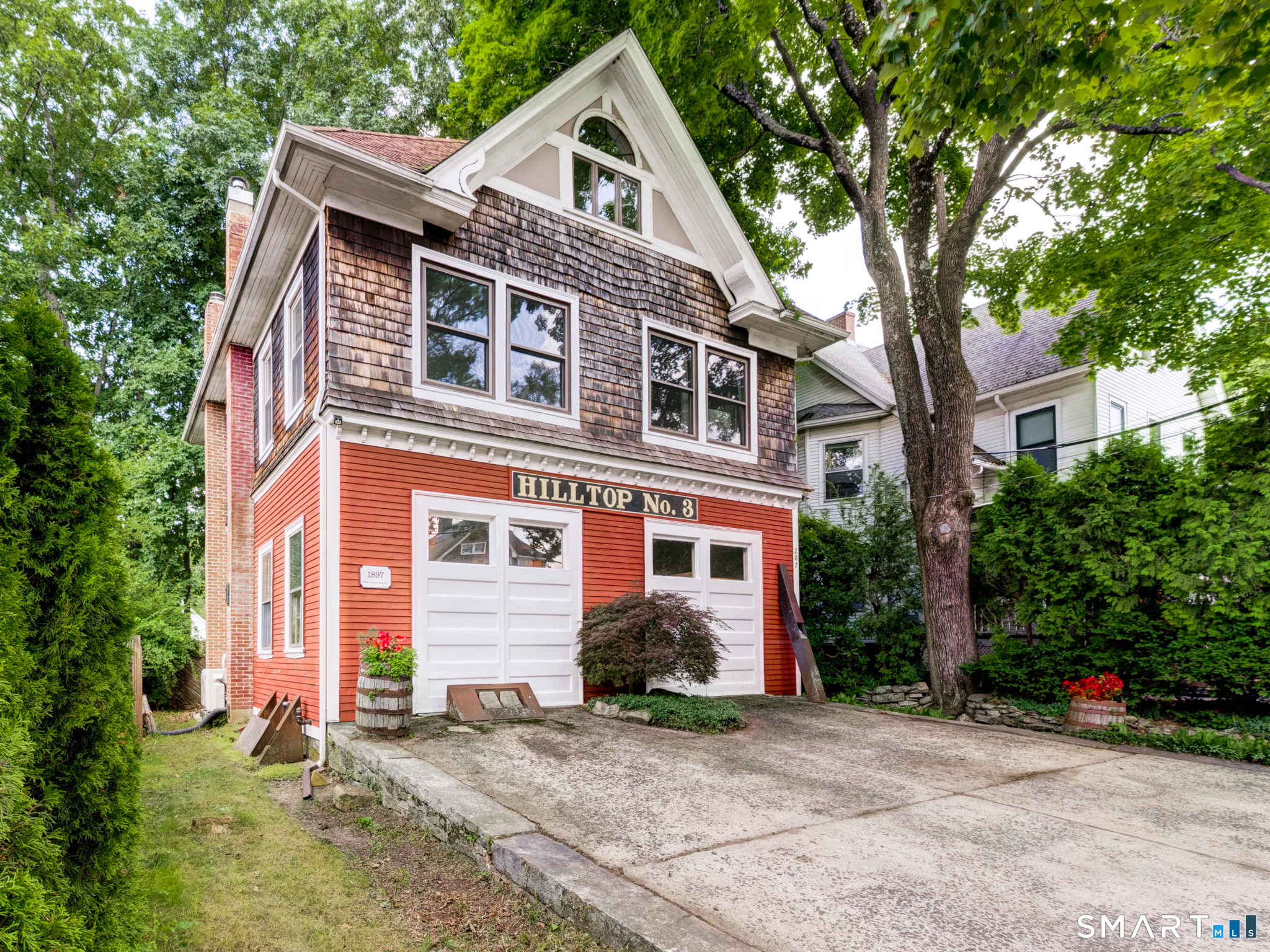 207 Summit Street Windham CT 06226