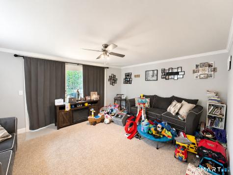 9 Stephen Street Manchester CT 06040
