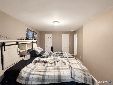 9 Stephen Street Manchester CT 06040
