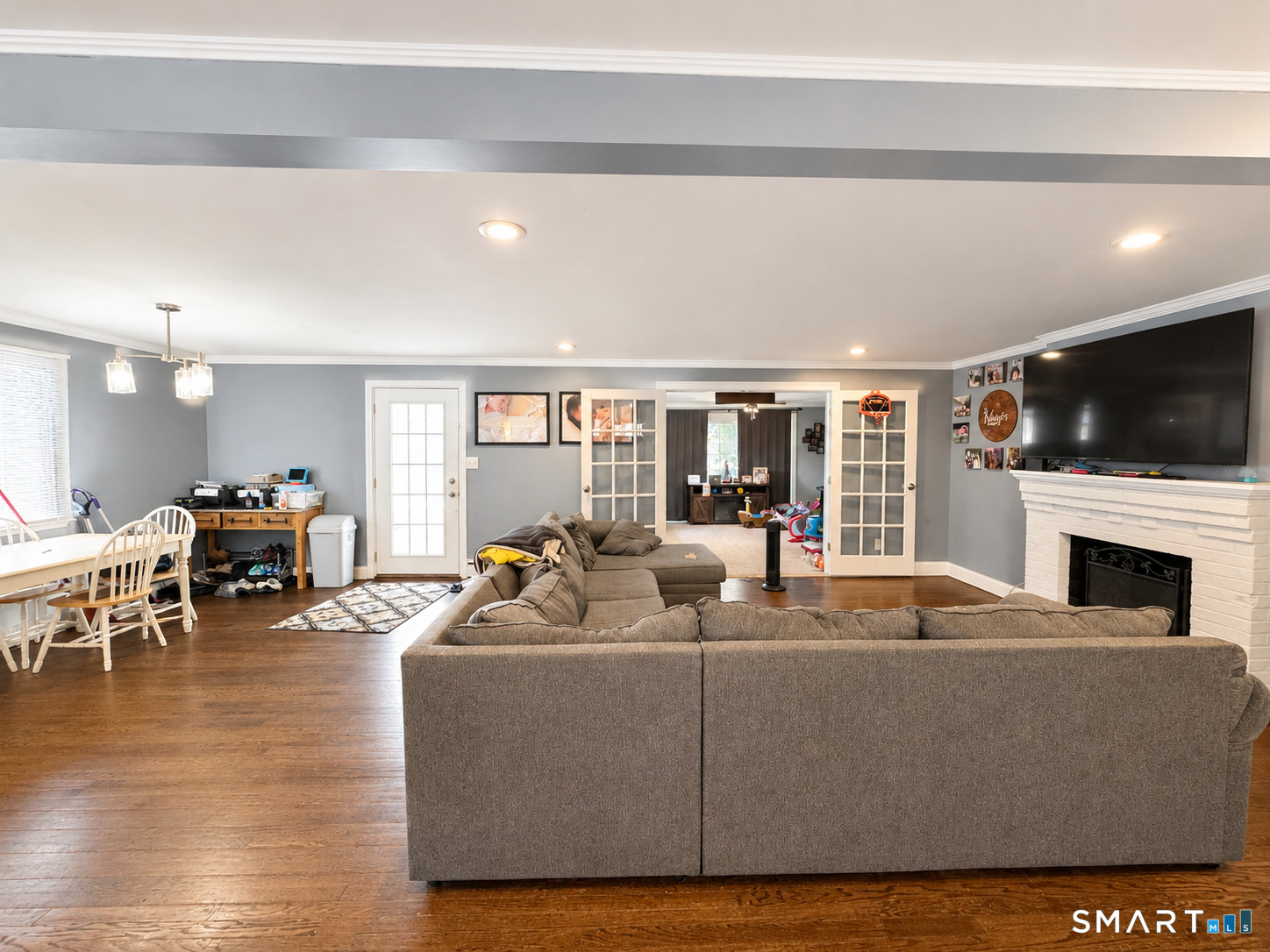 9 Stephen Street Manchester CT 06040