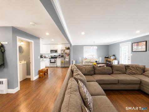 9 Stephen Street Manchester CT 06040