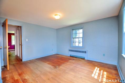 10 Lennox Avenue Windsor CT 06095