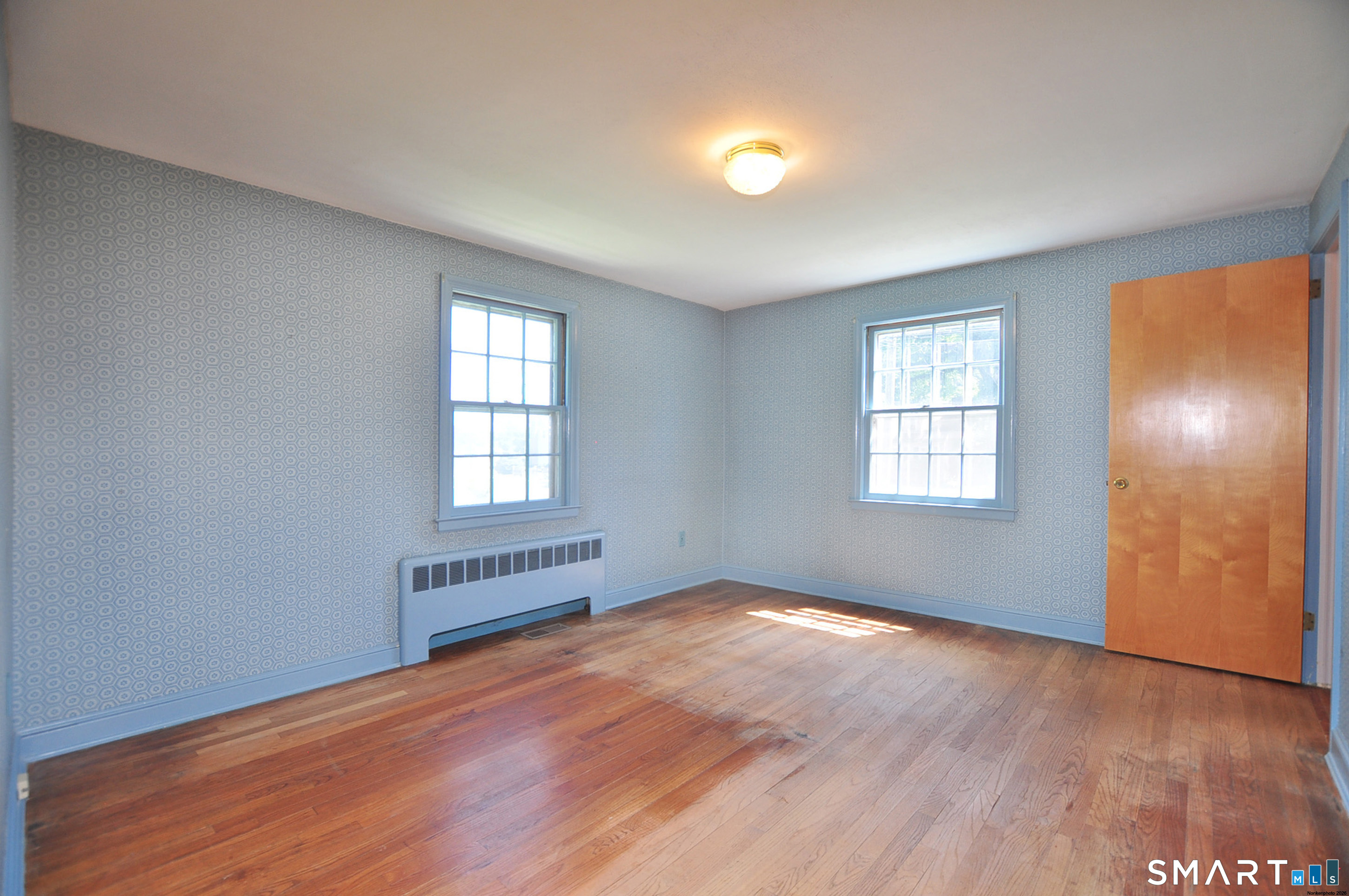 10 Lennox Avenue Windsor CT 06095