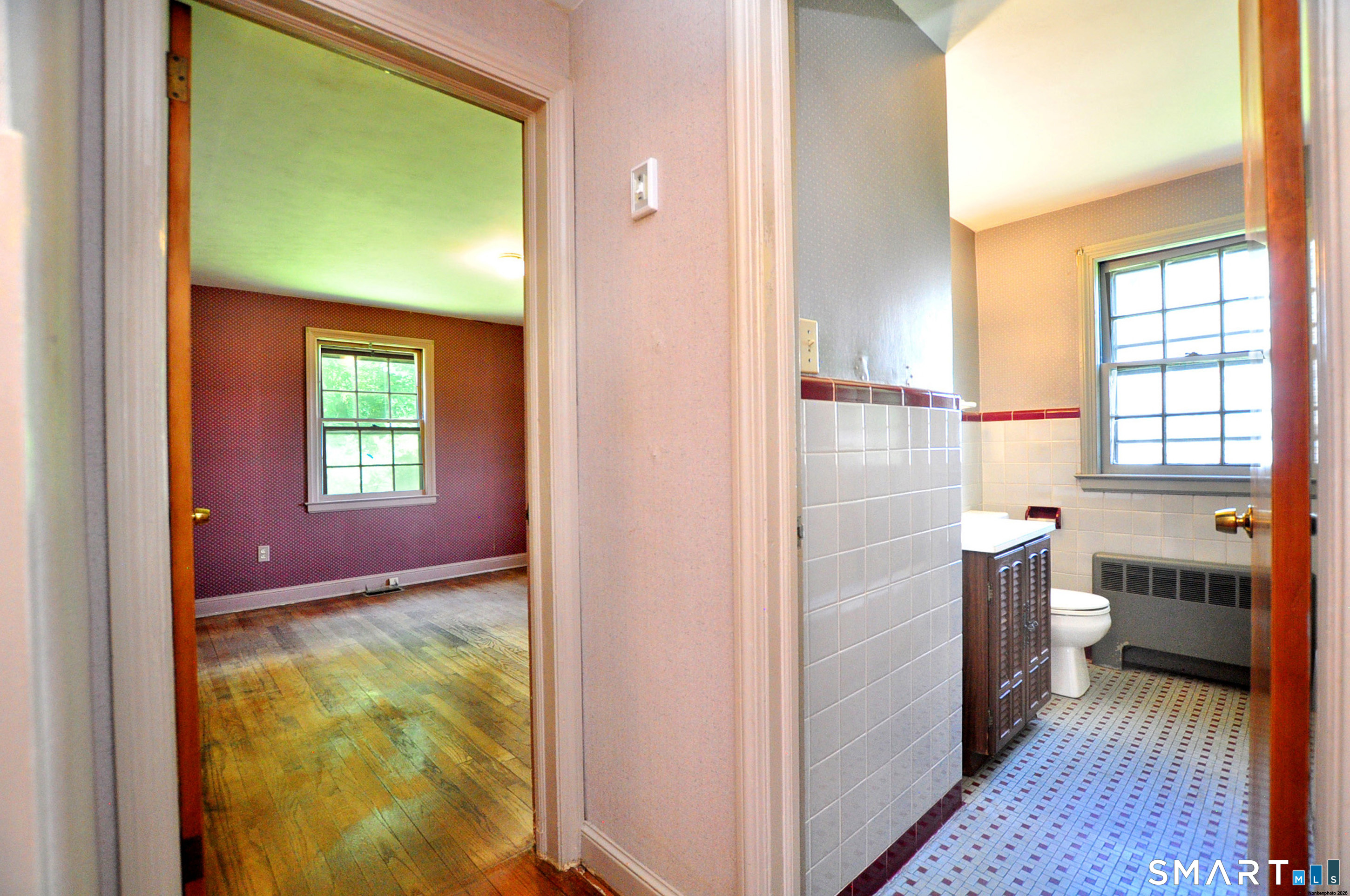 10 Lennox Avenue Windsor CT 06095