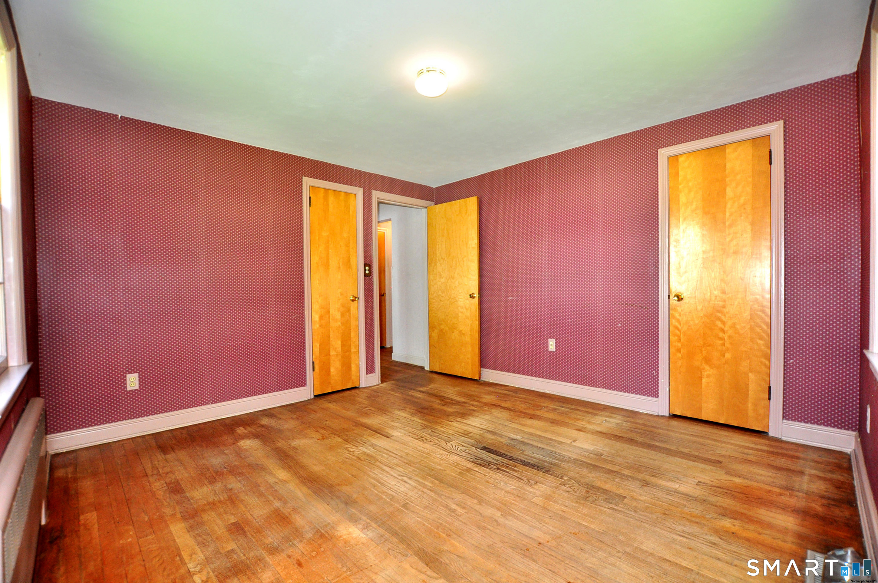 10 Lennox Avenue Windsor CT 06095
