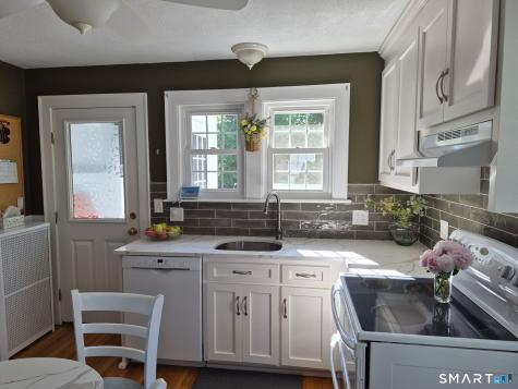 7 Usher Avenue Plainville CT 06062