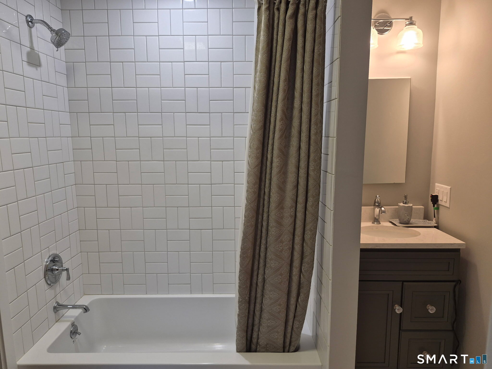 7 Usher Avenue Plainville CT 06062