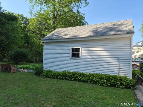 7 Usher Avenue Plainville CT 06062