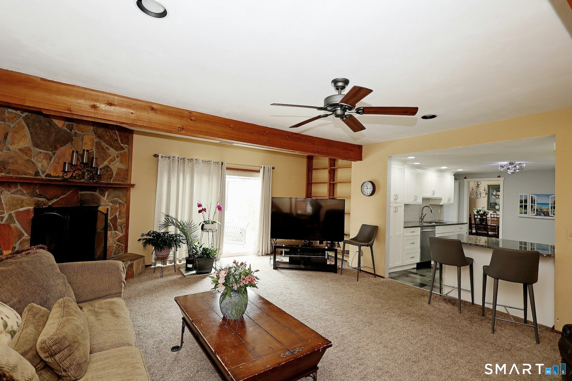 685 Knapps Highway Fairfield CT 06824