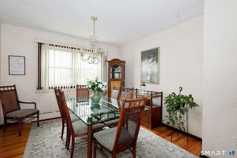 685 Knapps Highway Fairfield CT 06824