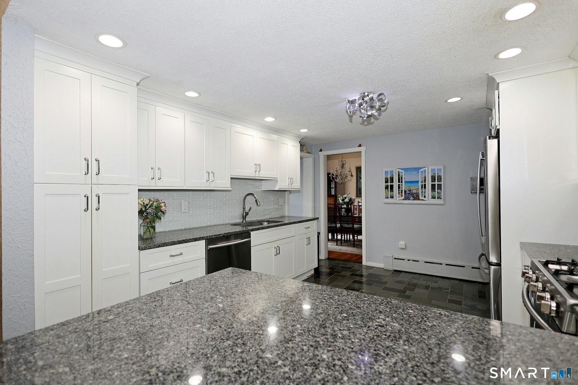 685 Knapps Highway Fairfield CT 06824